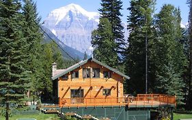 Mountain River Lodge